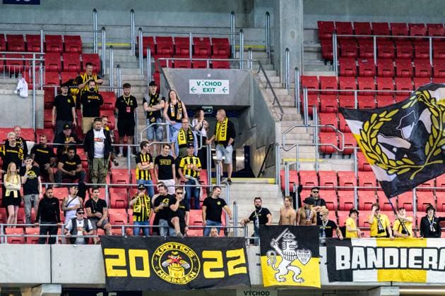 250710 Fans of Häcken during the UEFA Europa League qualifier football match between Spartak Trnava and Häcken on July 10, 2025 in Trnava. Photo: Mathilda Schuler BILDBYRAN kod MA MA0843 fotboll football soccer fotball uefa europa league europa league spartak trnava häcken bbeng publik Copyright: MATHILDAxSCHULER BB250710MA126