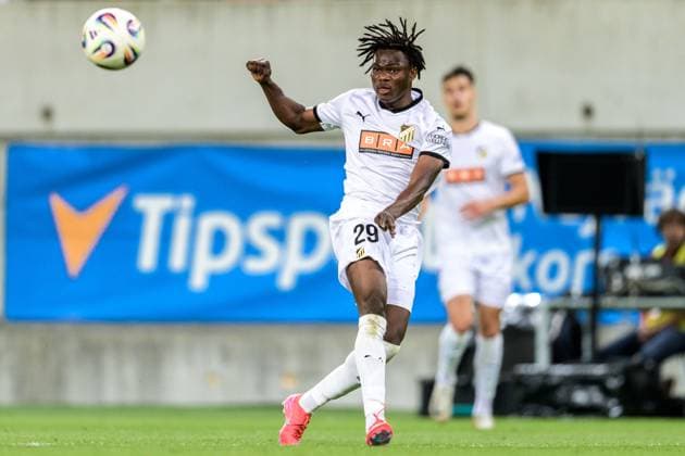 250710 Severin Nioule of Häcken during the UEFA Europa League qualifier football match between Spartak Trnava and Häcken on July 10, 2025 in Trnava. Photo: Mathilda Schuler BILDBYRAN kod MA MA0843 fotboll football soccer fotball uefa europa league europa league spartak trnava häcken bbeng Copyright: MATHILDAxSCHULER BB250710MA145