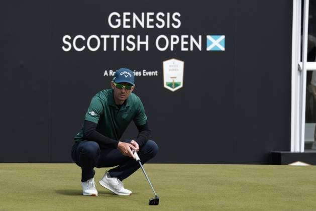 UK: The Genesis Scottish Open at The Renaissance Club, North Berwick, Scotland on 10 July 2025: Pictured: Dylan Frittelli (South Africa) on the 18th green during the first round of the Genesis Scottish Open 2025 at The Renaissance Club, North Berwick, Scotland North Berwick The Renaissance Club Scotland Copyright: xAlexxToddx