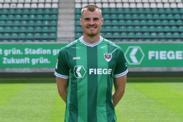 SC Preußen Münster; 2. BL, Porträttermin 2025 2026 Niko Koulis ( Münster ); SC Preußen Münster; 2. BL, Porträttermin 2025 2026