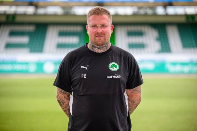 10.07.2025 - SpVgg Greuther Fürth ( Kleeblatt Spielvereinigung ) - 2. BL Fussball Bundesliga - Saison 2025 2026 - Fototermin Porträttermin Vorstellung Präsentation Pressetermin - - Einzelbild Einzelfoto Portrait Porträt Kopfbild - Patrick Rutte (Physio SpVgg Greuther Fürth )
