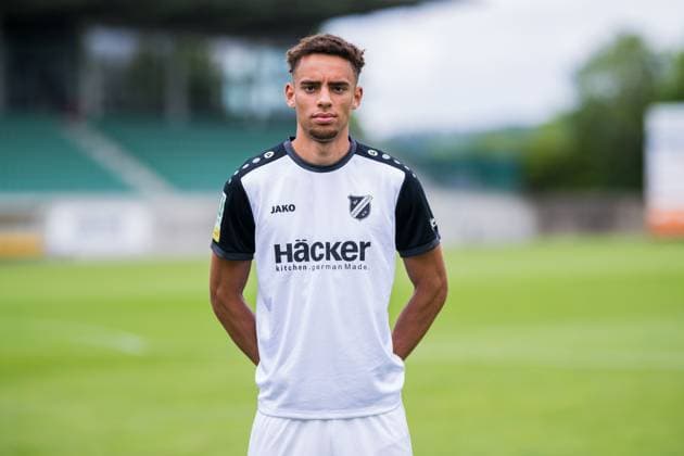 Lennox Afolabi; SV Rödinghausen; Regionalliga West, Porträttermin 2025 2026. Rödinghausen Nordrhein-Westfalen Deutschland Häcker Wiehenstadion