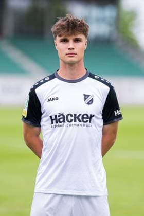 Leonard Köhler; SV Rödinghausen; Regionalliga West, Porträttermin 2025 2026. Rödinghausen Nordrhein-Westfalen Deutschland Häcker Wiehenstadion