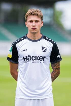Simon Breuer; SV Rödinghausen; Regionalliga West, Porträttermin 2025 2026. Rödinghausen Nordrhein-Westfalen Deutschland Häcker Wiehenstadion