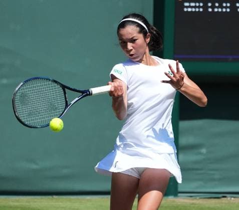 Tennis - 2025 Wimbledon Championships - Girls U14 Milica Sakamoto Milojecic v LauraValentina Villamil Arias All England Lawn Tennis & Croquet Club - Friday 11th July 2025 Milojecic of GBR 
