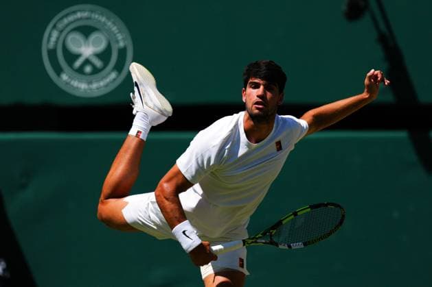 Carlos Alcaraz during his semi final match Wimbledon Tennis Championships, Day 12, The All England Lawn Tennis and Croquet Club, London, UK - 11 Jul 2025London The All England Lawn Tennis and United Kingdom  Copyright: xJavierxGarcia Shutterstockx 15392287l