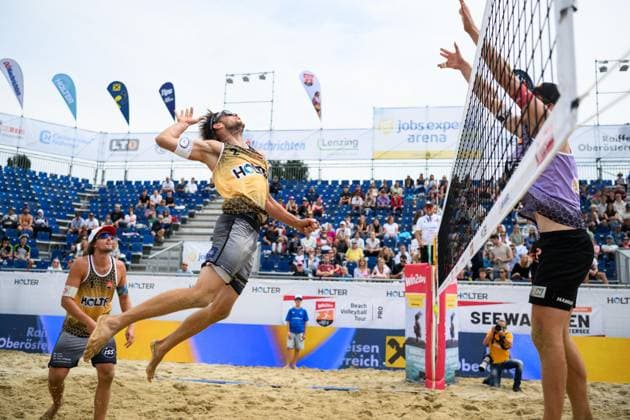 Beach volleyball, Beachvolleyball - Pro Beach Battle Masters SEEWALCHEN,AUSTRIA,11.JUL.25 - BEACH VOLLEYBALL - Beach Volleyball Tour PRO, Pro Beach Battle Masters Litzlberg. Image shows Florian Schnetzer (AUT).  GEPAxpictures xDanielaxMoser