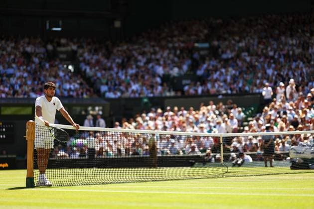 Carlos Alcaraz during his Semi-Final match Wimbledon Tennis Championships, Day 12, The All England Lawn Tennis and Croquet Club, London, UK - 11 Jul 2025London The All England Lawn Tennis and United Kingdom  Copyright: xEllaxLing Shutterstockx 15392289d