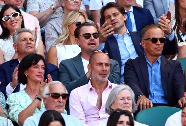Leonardo DiCaprio watching the action on Centre Court Wimbledon Tennis Championships, Day 12, The All England Lawn Tennis and Croquet Club, London, UK - 11 Jul 2025London The All England Lawn Tennis and United Kingdom  Copyright: xJamesxMarsh Shutterstockx 15392288bq
