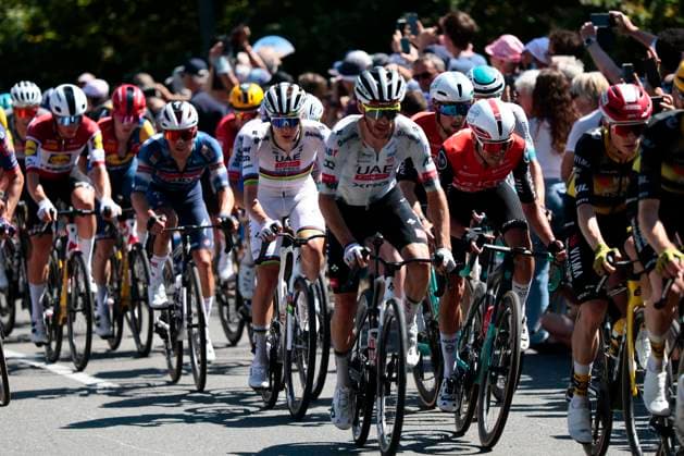 Tour de France 2025 Stage 7 MUR-DE-BRETAGNE GUERLEDAN, FRANCE - JULY 11 : Pogacar Tadej (SLO) of UAE Team Emirates during stage 7 of the 112th edition of Tour de France an UCI World Tour 2.UWT cycling road race stage for Men Elite of 194 km with start in Saint-Malo and finish in Mur-de-Bretagne Guerledan on July 11, 2025 in Mur-de-Bretagne Guerledan, France, 11 07 2025 ( Motordriver Kenny Verfaillie - Mur-de-Bretagne Guerledan France  Copyright: xLucaxBettinix