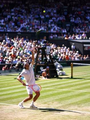 Taylor Fritz during his semi final match Wimbledon Tennis Championships, Day 12, The All England Lawn Tennis and Croquet Club, London, UK - 11 Jul 2025London The All England Lawn Tennis and United Kingdom  Copyright: xJamesxMarsh Shutterstockx 15392288co