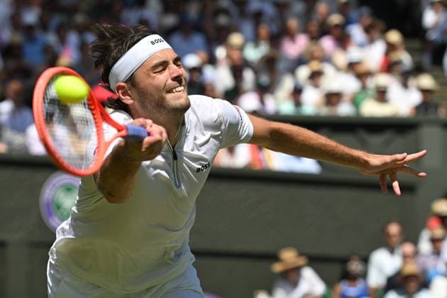 Wimbledon Tennis Championships - Day 12 LONDON, UNITED KINGDOM - JULY 11: Taylor Fritz of the United States plays in the Men’s singles semi-finals match against Carlos Alcaraz of Spain (not seen) during day twelve of The Championships Wimbledon 2025 at All England Lawn Tennis and Croquet Club on July 11, 2025 in London, United Kingdom. Ray Tang Anadolu London United Kingdom. Editorial use only. Please get in touch for any other usage.  Copyright: x2025xAnadoluxRayxTangx