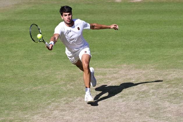 Carlos Alcaraz, ESP, during semifinal of 2025 All England Lawn Tennis Championships at Wimbledon, mens singles, London, 11 07 2025; -