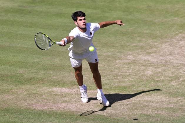 Carlos Alcaraz, ESP, during semifinal of 2025 All England Lawn Tennis Championships at Wimbledon, mens singles, London, 11 07 2025; -