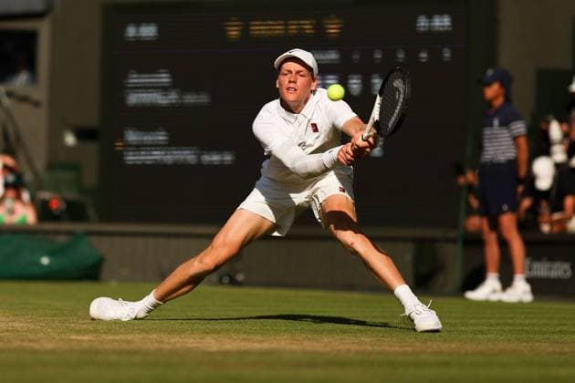 Jannik Sinner during his Semi-Final match Wimbledon Tennis Championships, Day 12, The All England Lawn Tennis and Croquet Club, London, UK - 11 Jul 2025London The All England Lawn Tennis and United Kingdom  Copyright: xEllaxLing Shutterstockx 15392289cm