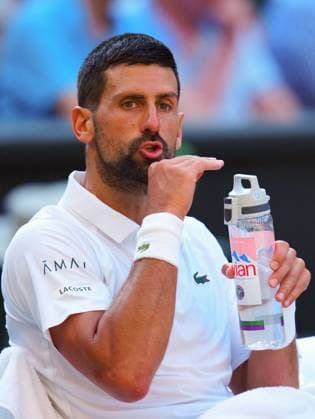 Novak Djokovic frustrated during his semi final match Wimbledon Tennis Championships, Day 12, The All England Lawn Tennis and Croquet Club, London, UK - 11 Jul 2025London The All England Lawn Tennis and United Kingdom  Copyright: xJavierxGarcia Shutterstockx 15392287de