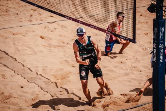 Beachvolleyball Männer Allianz German Beach Tour 2025 Tourstop München 11.07.2025 Robin Sowa jubelt München Zentraler Hochschulsport Münche Bayern Deutschland