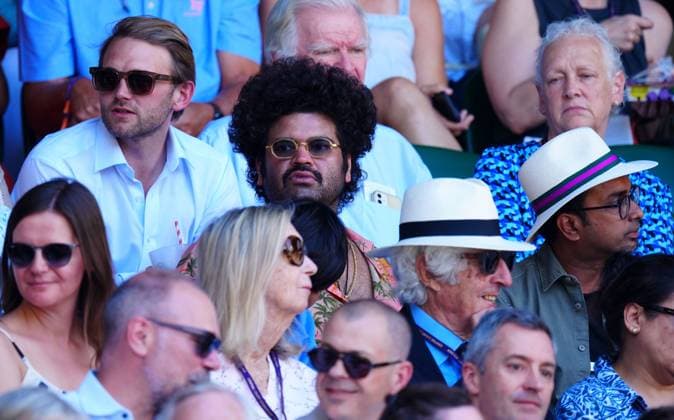 Spectators on Centre Court Wimbledon Tennis Championships, Day 12, The All England Lawn Tennis and Croquet Club, London, UK - 11 Jul 2025London The All England Lawn Tennis and United Kingdom  Copyright: xJavierxGarcia Shutterstockx 15392287fr