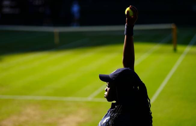 A Centre Court ball-girl Wimbledon Tennis Championships, Day 12, The All England Lawn Tennis and Croquet Club, London, UK - 11 Jul 2025London The All England Lawn Tennis and United Kingdom  Copyright: xJavierxGarcia Shutterstockx 15392287gj