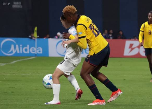 COPA AMERICA FEMENINA 11 de julio del 2025 Encuentro entre Ecuador VS Uruguay por la Copa AmÃ rica Femenina en el estadio Banco Guayaquil. QUITO PICHINCHA ECUADOR Copyright: xHENRYxLAPOx