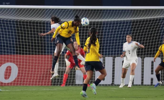 COPA AMERICA FEMENINA 11 de julio del 2025 Encuentro entre Ecuador VS Uruguay por la Copa AmÃ rica Femenina en el estadio Banco Guayaquil. QUITO PICHINCHA ECUADOR Copyright: xHENRYxLAPOx