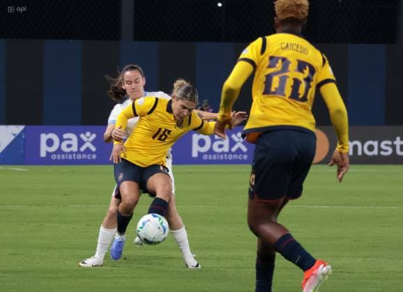 COPA AMERICA FEMENINA 11 de julio del 2025 Encuentro entre Ecuador VS Uruguay por la Copa AmÃ rica Femenina en el estadio Banco Guayaquil. QUITO PICHINCHA ECUADOR Copyright: xHENRYxLAPOx