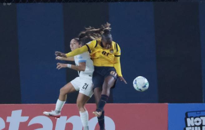 COPA AMERICA FEMENINA 11 de julio del 2025 Encuentro entre Ecuador VS Uruguay por la Copa AmÃ rica Femenina en el estadio Banco Guayaquil. QUITO PICHINCHA ECUADOR Copyright: xHENRYxLAPOx
