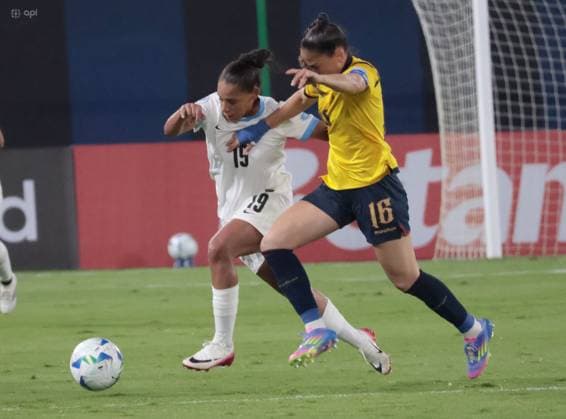 COPA AMERICA FEMENINA 11 de julio del 2025 Encuentro entre Ecuador VS Uruguay por la Copa AmÃ rica Femenina en el estadio Banco Guayaquil. QUITO PICHINCHA ECUADOR Copyright: xHENRYxLAPOx