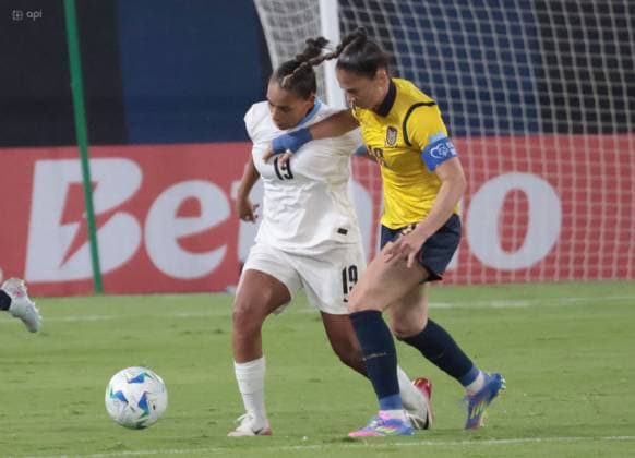 COPA AMERICA FEMENINA 11 de julio del 2025 Encuentro entre Ecuador VS Uruguay por la Copa AmÃ rica Femenina en el estadio Banco Guayaquil. QUITO PICHINCHA ECUADOR Copyright: xHENRYxLAPOx