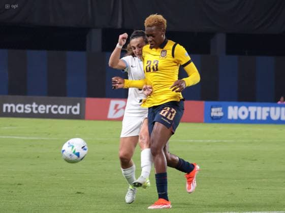 COPA AMERICA FEMENINA 11 de julio del 2025 Encuentro entre Ecuador VS Uruguay por la Copa AmÃ rica Femenina en el estadio Banco Guayaquil. QUITO PICHINCHA ECUADOR Copyright: xHENRYxLAPOx