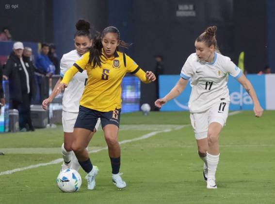 COPA AMERICA FEMENINA 11 de julio del 2025 Encuentro entre Ecuador VS Uruguay por la Copa AmÃ rica Femenina en el estadio Banco Guayaquil. QUITO PICHINCHA ECUADOR Copyright: xHENRYxLAPOx