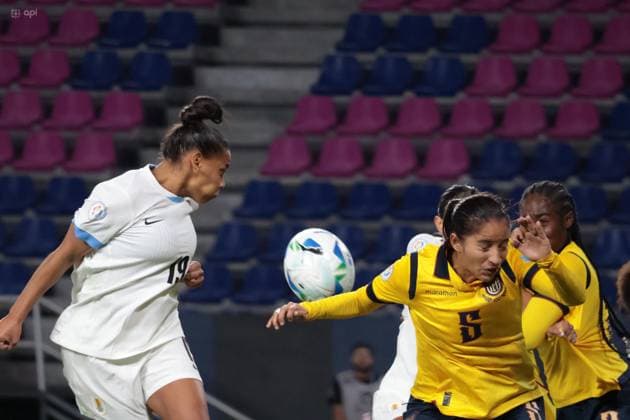 COPA AMERICA FEMENINA 11 de julio del 2025 Encuentro entre Ecuador VS Uruguay por la Copa AmÃ rica Femenina en el estadio Banco Guayaquil. QUITO PICHINCHA ECUADOR Copyright: xHENRYxLAPOx