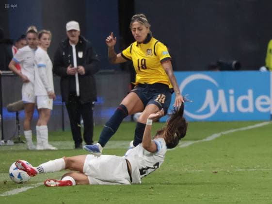 COPA AMERICA FEMENINA 11 de julio del 2025 Encuentro entre Ecuador VS Uruguay por la Copa AmÃ rica Femenina en el estadio Banco Guayaquil. QUITO PICHINCHA ECUADOR Copyright: xHENRYxLAPOx