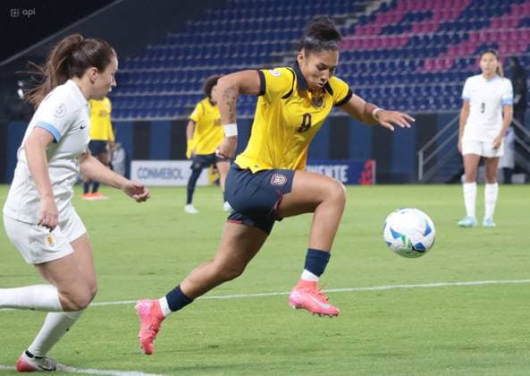 COPA AMERICA FEMENINA 11 de julio del 2025 Encuentro entre Ecuador VS Uruguay por la Copa AmÃ rica Femenina en el estadio Banco Guayaquil. QUITO PICHINCHA ECUADOR Copyright: xHENRYxLAPOx