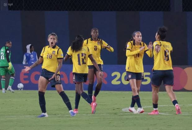 COPA AMERICA FEMENINA 11 de julio del 2025 Encuentro entre Ecuador VS Uruguay por la Copa AmÃ rica Femenina en el estadio Banco Guayaquil. QUITO PICHINCHA ECUADOR Copyright: xHENRYxLAPOx