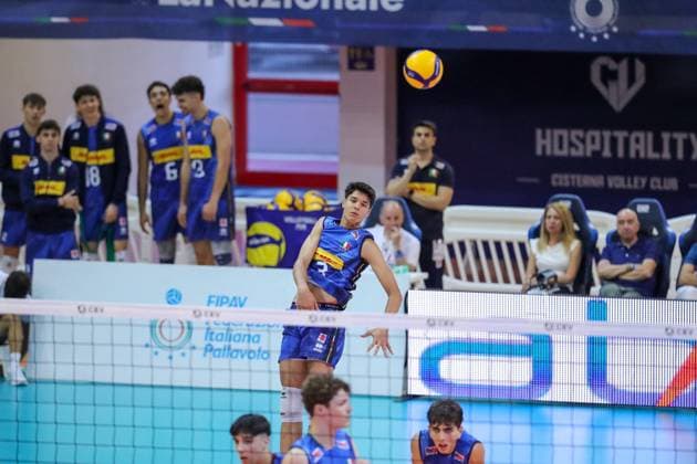 VOLLEY - Evento - Men s U22 European Championship, EM, Europameisterschaft Qualification Tournament - Italy vs England Manuel Zlatanov (Italy) during Men s U22 European Championship Qualification Tournament - Italy vs England, Events in Cisterna Latina, Italy, July 11 2025 Cisterna Latina Italy  Copyright: xIPAxSport ABACAx