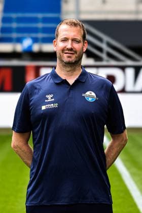 Co-Trainer Pit Reimers, SC Paderborn - 2. Fussball Bundesliga Porträttermin 2. BL 2025 2026 offizieller Fototermin SC Paderborn in der Home Deluxe Arena in Paderborn - Porträt, Portrait, Einzelbild, Deutschland, Fussball, Maenner, GER, 11.07.2025