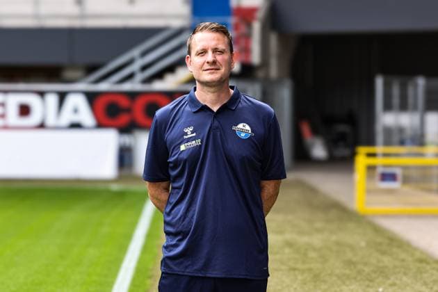 Physiotherapeut Jakob Haunerland, SC Paderborn - 2. Fussball Bundesliga Porträttermin 2. BL 2025 2026 offizieller Fototermin SC Paderborn in der Home Deluxe Arena in Paderborn - Porträt, Portrait, Einzelbild, Deutschland, Fussball, Maenner, GER, 11.07.2025