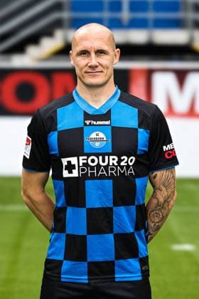 Sven Michel, SC Paderborn - 2. Fussball Bundesliga Porträttermin 2. BL 2025 2026 offizieller Fototermin SC Paderborn in der Home Deluxe Arena in Paderborn - Porträt, Portrait, Einzelbild, Deutschland, Fussball, Maenner, GER, 11.07.2025
