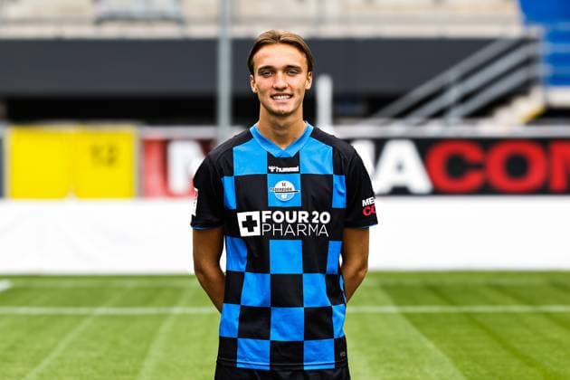Luis Engelns, SC Paderborn - 2. Fussball Bundesliga Porträttermin 2. BL 2025 2026 offizieller Fototermin SC Paderborn in der Home Deluxe Arena in Paderborn - Porträt, Portrait, Einzelbild, Deutschland, Fussball, Maenner, GER, 11.07.2025