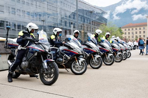 CYCLING - Tour of Austria 2025 INNSBRUCK,AUSTRIA,12.JUL.25 - CYCLING - Tour of Austria, stage 3, Innsbruck - Kuehtai. Image shows police.  GEPAxpictures xMichaelxKristen