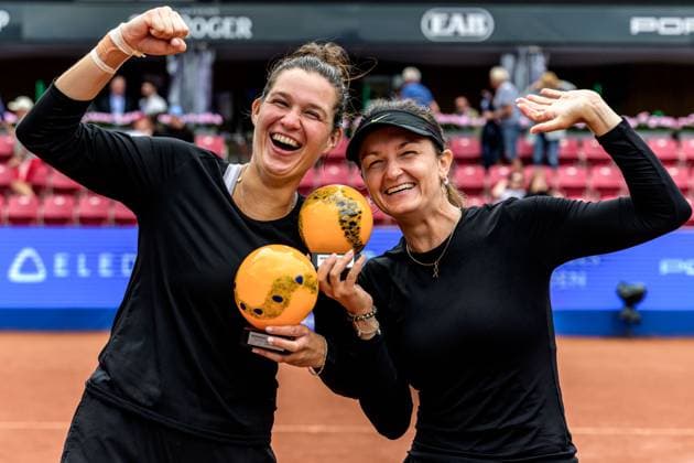 250712 Jesika Maleckova of Czech Republic and Miriam Skoch of Czech Republic celebrate after winning during the double final of Nordea Open on July 12, 2025 in Bastad. Photo: Mathilda Schuler BILDBYRAN kod MA MA0844 tennis WTA, Tennis Damen 125 nordea open dubbelfinal dam bbeng jubel Copyright: MATHILDAxSCHULER BB250712MA044