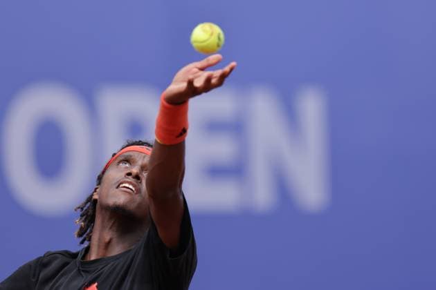 BASTAD, SVERIGE 20250712 Mikael Ymer tränar under lördagens inför herrarnas tennisturneringen Nordea Open i Bastad. BASTAD SVERIGE x9200x