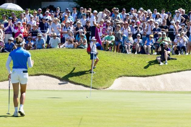 NASTASIA NADAUD ALMUNDI EVIAN CHAMPIONSHIP PHOTOPQR LE DAUPHINE Grégory YETCHMENIZA ; Évian-les-Bains ; 12 07 2025 ; Évian-les-Bains (Haute-Savoie),12 juillet. 2025 THE ALMUNDI EVIAN CHAMPIONSHIP sur notre photo : Nastasia Nadaud, Fra. Grégory Yetchmeniza Le Dauphiné Libéré