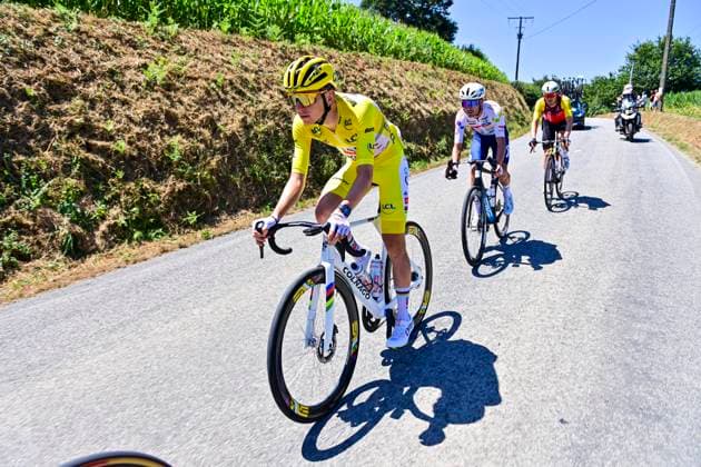Tour de France 2025 Stage 8 LAVAL ESPACE MAYENNE, FRANCE - JULY 12 : Pogacar Tadej (SLO) of UAE Team Emirates - XRG in action during stage 8 of the 112th edition of Tour de France an UCI World Tour 2.UWT cycling road race stage for Men Elite of 174 km with start in Saint-Meen-le-Grand and finish in Laval Espace Mayenne on July 12, 2025 in Laval Espace Mayenne, France, 12 07 2025 ( Motordriver Kenny Verfaillie - Laval Espace Mayenne France  Copyright: xPetexGodingx