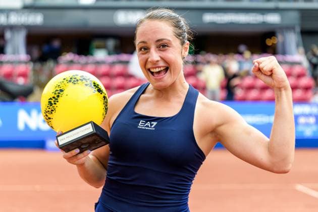 250712 Elisabetta Cocciaretto of Italy celebrates after the singel final of Nordea Open on July 12, 2025 in Bastad. Photo: Mathilda Schuler BILDBYRAN kod MA MA0844 tennis WTA, Tennis Damen 125 nordea open singelfinal dam bbeng jubel Copyright: MATHILDAxSCHULER BB250712MA070