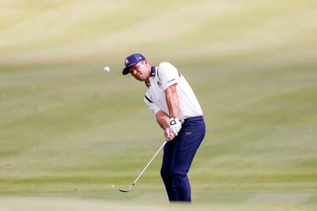 LIV Golf Andalucia - Day Two Charles Howell III of Crushers GC plays a shot on day two of LIV Golf Andalucia at Valderrama in Cadiz, Spain, on July 12, 2025. Sotogrande Cadiz Spain  Copyright: xDAXxImagesx originalFilename:daximages-livgolfa250712_npfUy.jpg