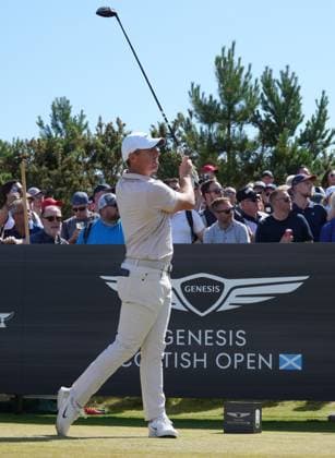 Rory McIlroy (NIR) on the 2nd tee during the 3rd Round. Genesis Scottish Open, Day 3, Golf, Renaissance Club, North Berwick, Scotland, UK - 12 Jul 2025North Berwick Scotland United Kingdom EDITORIAL USE ONLY No use with unauthorised audio, video, data, fixture lists, club league logos or live services. Online in-match use limited to 120 images, no video emulation. No use in betting, games or single club league player publications. Copyright: xStuartxWallace Shutterstockx 15393029dh