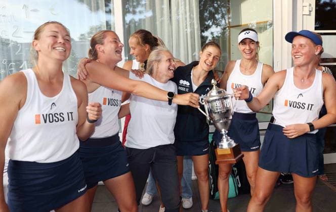 12.07.25 TEC Waldau - TK BW Aachen Deutschland, Stuttgart, 12.07.2025, Tennis, Damen Bundesliga, TEC Waldau - TK BW Aachen: Jubel TK BW Aachen Sieg Gewinn Deutsche Meisterschaft.