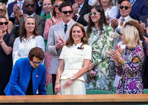 Wimbledon Feature,, Tennis Legende Billie Jean King und Catherine, Princess of Wales und Martina Hingis in the Royal Box Copyright: xJuergenxHasenkopfx